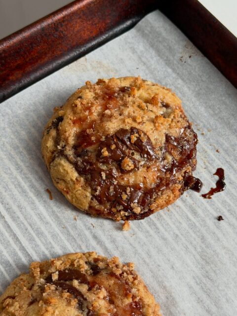 Jam & Buttered Toast Cookies, recipe via @lungisalwaysbaking // When you thought you’d seen it all and then a cookie rocks you to your core. 🔥

Toasted sourdough slathered with jam and butter that’s then blitzed into pieces and mixed into a brown butter/white miso dough, marbled with extra jam and rolled in more toasty bits. Crispy edges, gooey middles.

The original calls for white chocolate, but I only had dark on hand (a mix of chunks from a bar and @guittardchocolate wafers)—next time I’ll prepare more because I love a good white choc + raspberry combo!

Truly run, don’t walk to make these! And I know I said it already, but @lungisalwaysbaking—may you always find a parking spot close to the entrance. 😭

Head to her page/substack for the recipe, friends!

#cookierecipe #recipesharing #bakinginspo